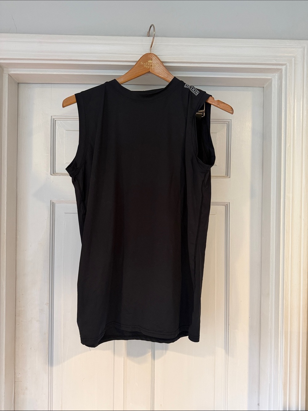 Black Sleeveless Athletic Tank Top - Unbranded